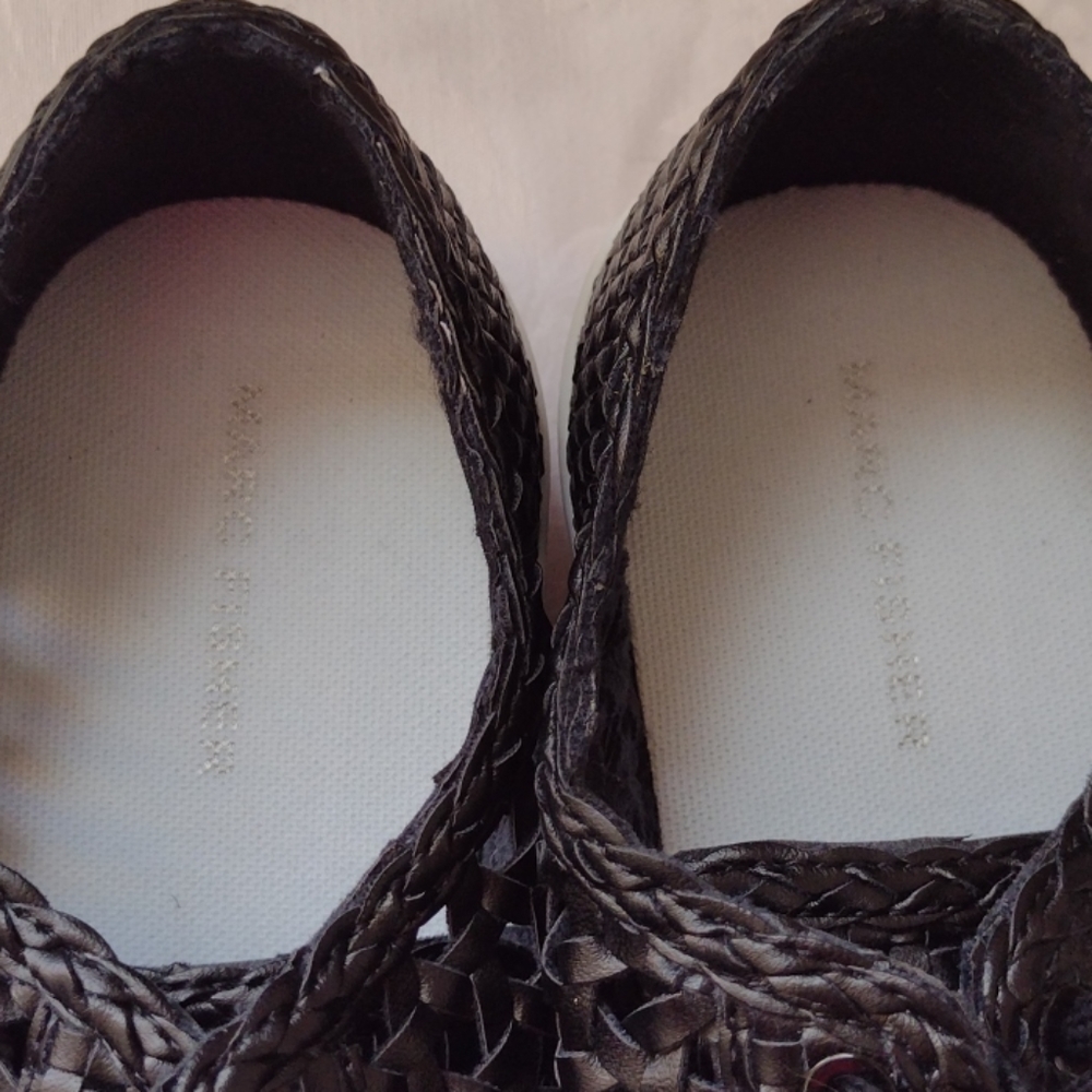 Marc Fisher wolven look shoe - Picture 2 of 6